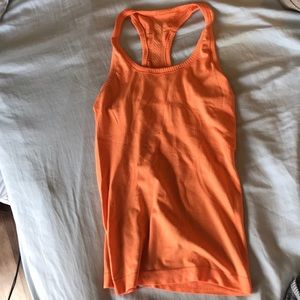 Lululemon size 4 light rib tank active